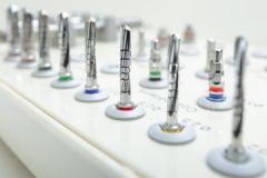 DENTAL IMPLANT